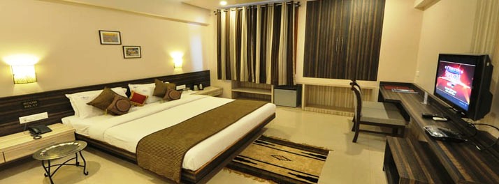 1976/Hotel K Square - Kolhapur 09.jpg